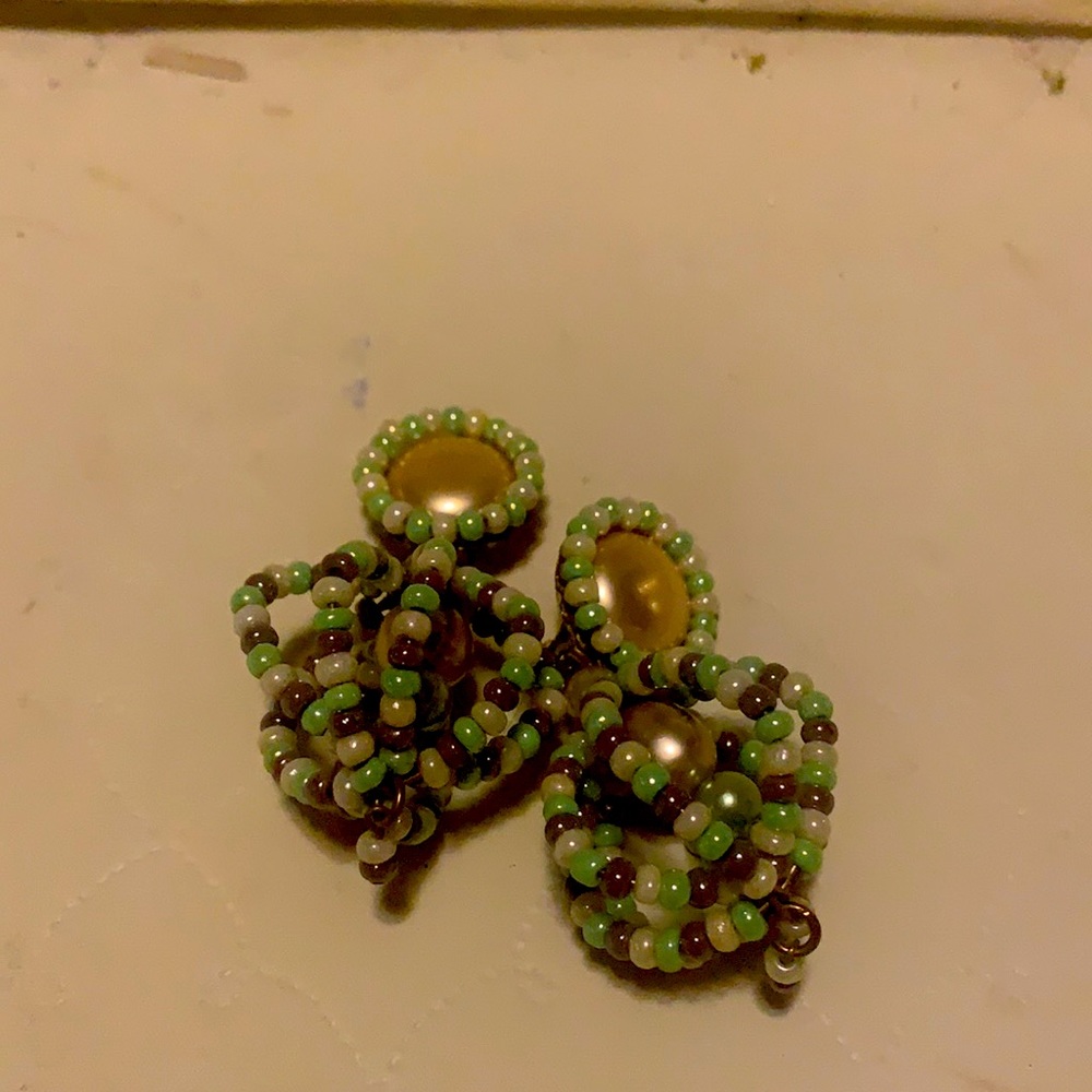 AUTHENTIC ERICKSON BEAMON PEARLIZED EARRINGS